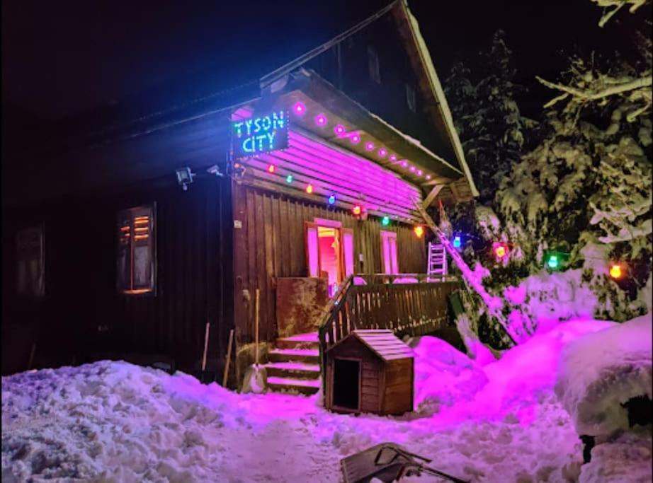 Chalet 8 Personnes + Grand Terrain Et Riviere Entremont エクステリア 写真