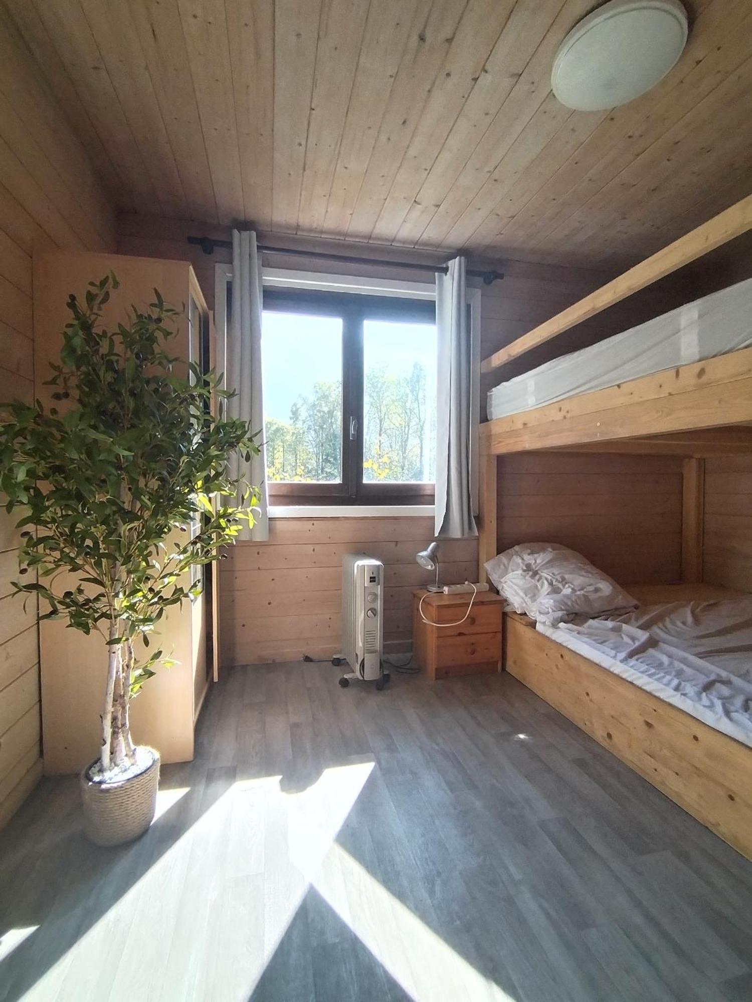 Chalet 8 Personnes + Grand Terrain Et Riviere Entremont エクステリア 写真