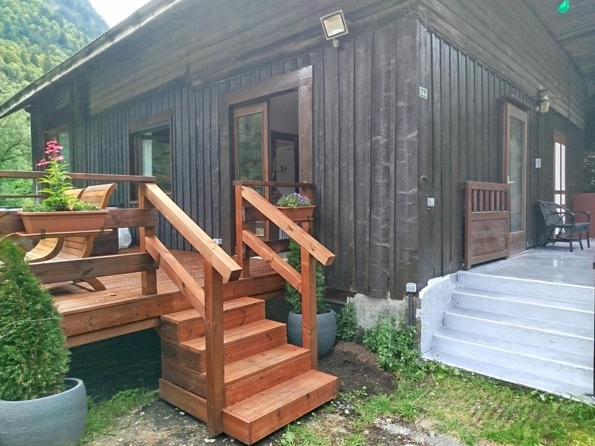 Chalet 8 Personnes + Grand Terrain Et Riviere Entremont エクステリア 写真